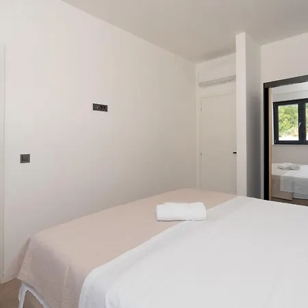 Sime By Interhome Maslenica